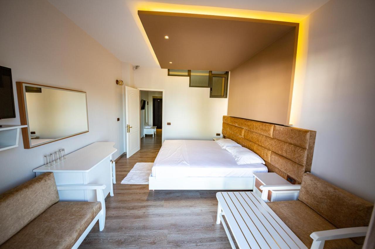 New Heaven Hotel Σαράντα Εξωτερικό φωτογραφία