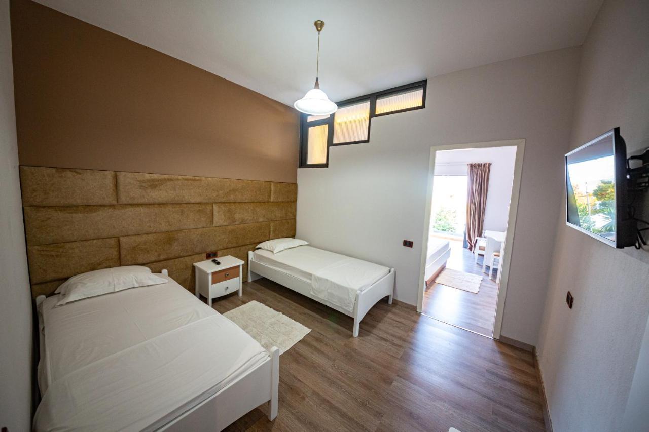 New Heaven Hotel Σαράντα Εξωτερικό φωτογραφία
