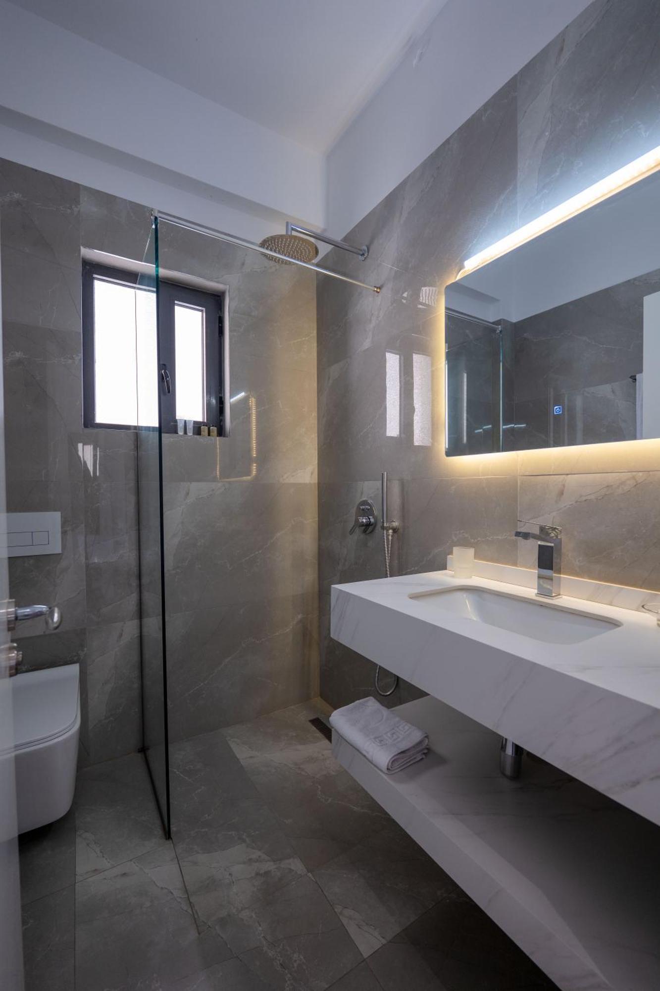 New Heaven Hotel Σαράντα Εξωτερικό φωτογραφία