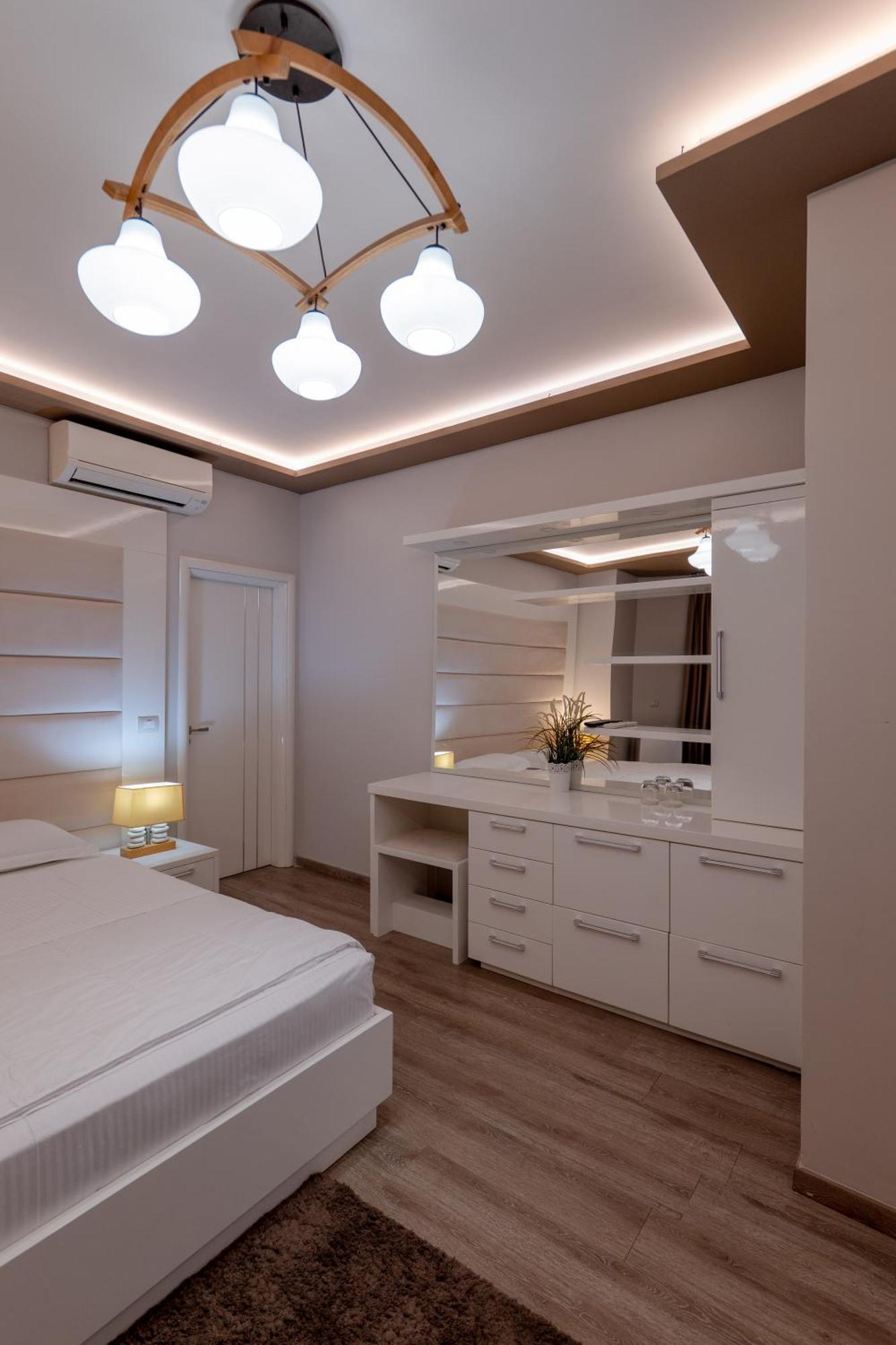 New Heaven Hotel Σαράντα Εξωτερικό φωτογραφία