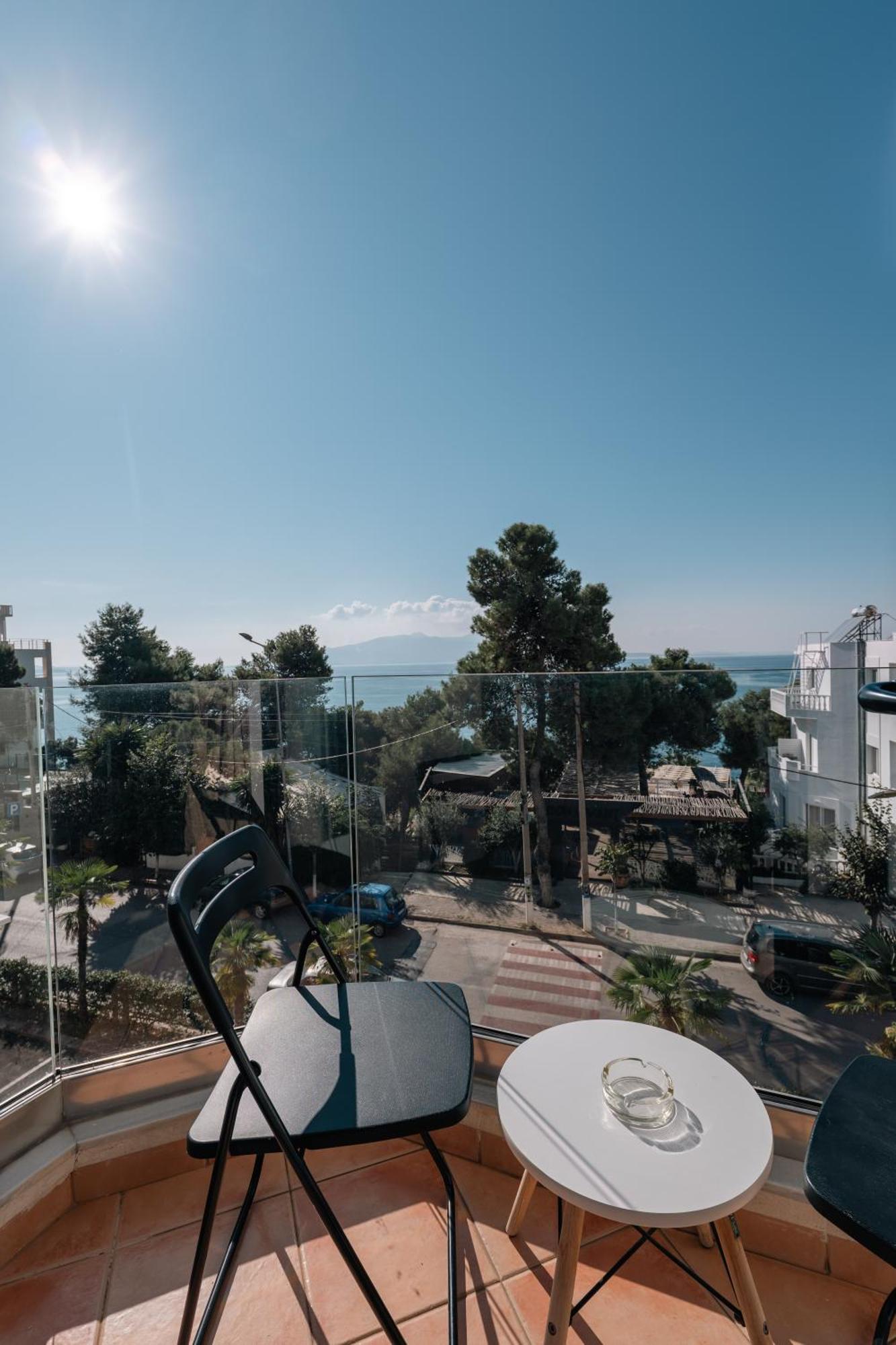 New Heaven Hotel Σαράντα Εξωτερικό φωτογραφία